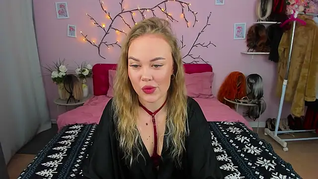 AnnaWillowX online show from 02-14-26, 07:52