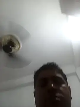 Snapshot of deshilnd chatting on 05-30-26, 08:31 deshilnd online show from 05-30-26, 08:31