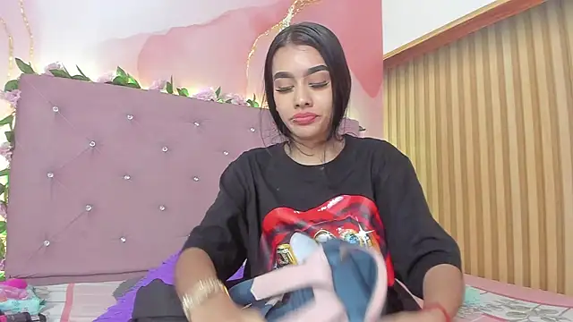 Melanie  Evans online show from 04-13-26, 11:14