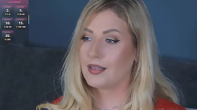 Snapshot of OndinaNoire chatting on 02-05-26, 07:10 OndinaNoire online show from 02-05-26, 07:10