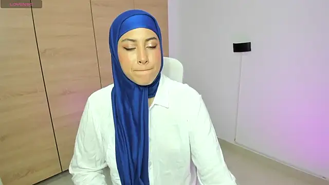 LAY LA  online show from 03-24-26, 09:15