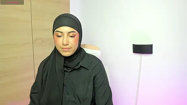 LAY LA  online show from 02-25-26, 10:42