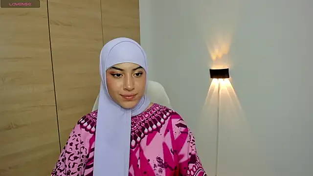 LAY LA  online show from 07-23-26, 09:00