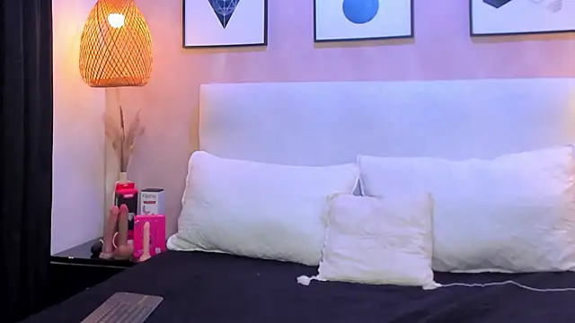 Piinksoul149 online show from 05-10-26, 03:32