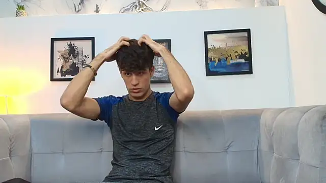 PRETTY COCK1 online show from 02-14-26, 07:30