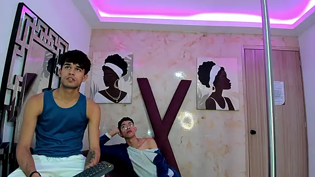 PRETTY COCK1 online show from 02-11-26, 07:19