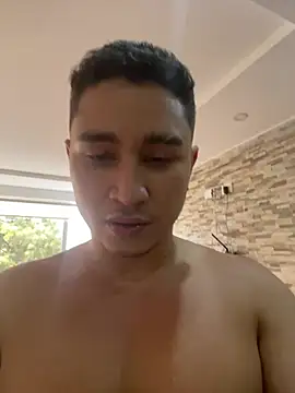 Snapshot of Axel_nova chatting on 02-15-26, 05:12 Axel nova online show from 02-15-26, 05:12