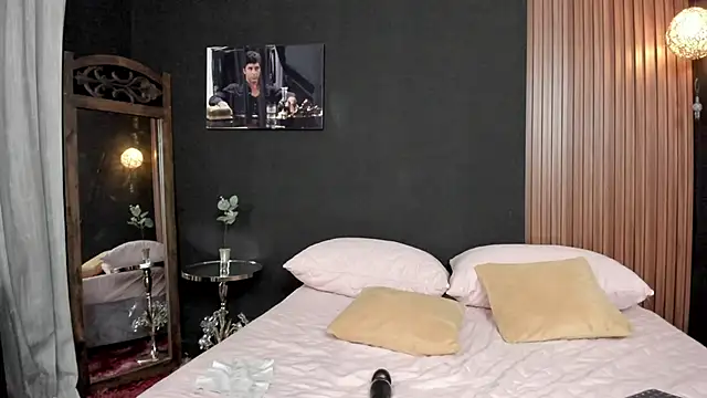 luna sunflower   online show from 06-11-26, 02:53