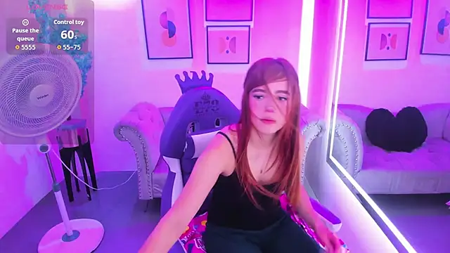 Victoria  doll online show from 03-05-26, 12:35