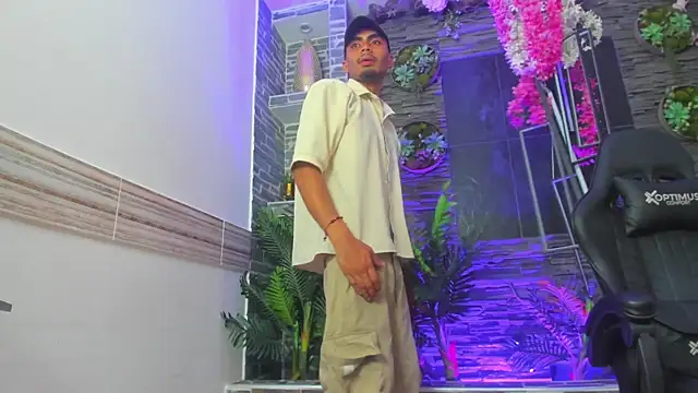 Rpoolrboy online show from 03-25-26, 04:01