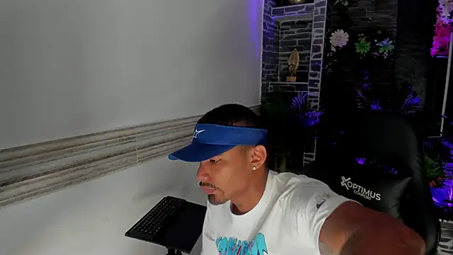 Rpoolrboy online show from 03-11-26, 08:36