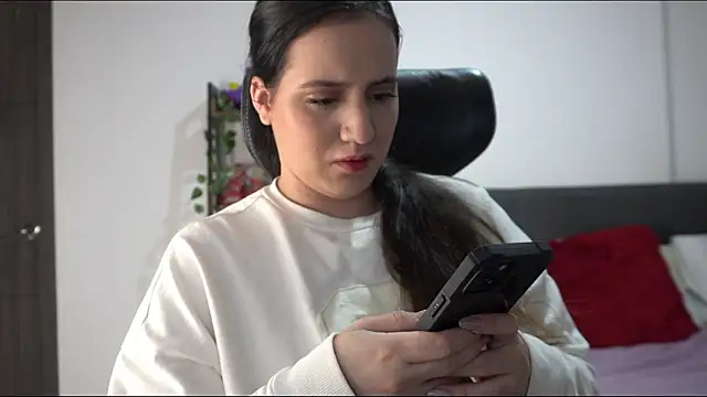 Snapshot of alexajhonsons chatting on 02-11-26, 11:15 alexajhonsons online show from 02-11-26, 11:15