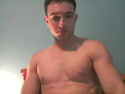 Snapshot of Maxx_neon chatting on 02-17-26, 09:12 Maxx neon online show from 02-17-26, 09:12