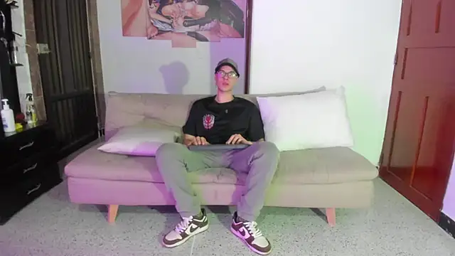 Vlad  night online show from 04-22-26, 03:46