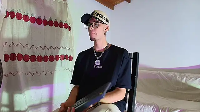 Vlad  night online show from 05-31-26, 03:56