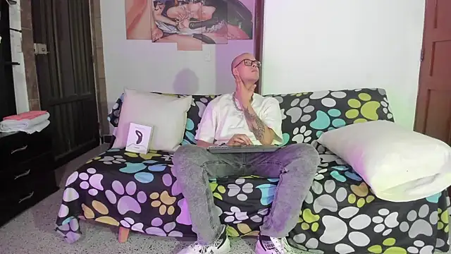 Vlad  night online show from 03-27-26, 03:37