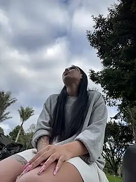 scarlett pinkk1 online show from 04-11-26, 10:13