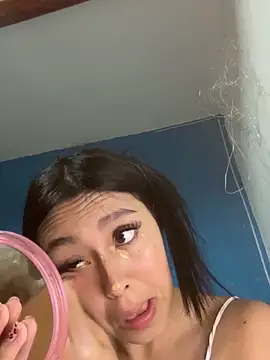 Snapshot of scarlett_pinkk1 chatting on 02-08-26, 03:26 scarlett pinkk1 online show from 02-08-26, 03:26