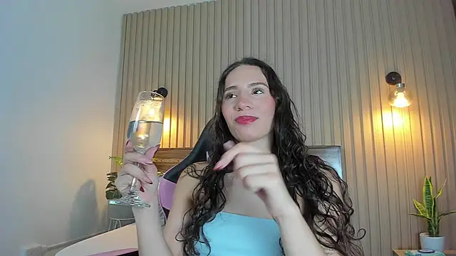valeryn  rosse online show from 07-24-26, 01:34