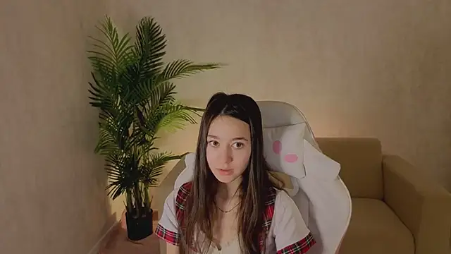 Nicole Brownie online show from 02-10-26, 05:28