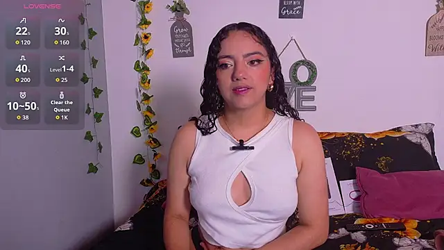 emiily curly online show from 07-08-26, 11:55