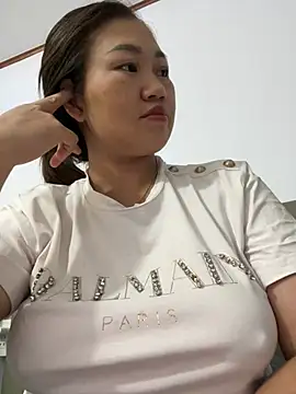 Puka2001 online show from 02-11-26, 04:34