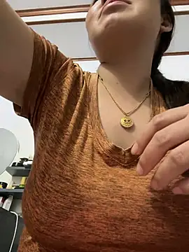 Puka2001 online show from 02-03-26, 01:05