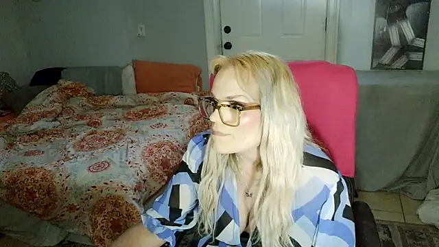 starandsky online show from 03-08-26, 06:33