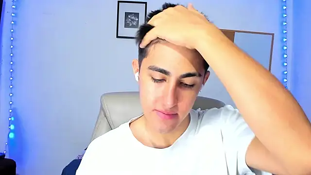 babyted272 online show from 04-16-26, 09:37