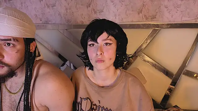 Snapshot of Benny_and_Mark chatting on 02-19-26, 05:15 Benny and Mark online show from 02-19-26, 05:15