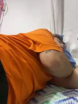 vanilla Kush online show from 02-19-26, 04:53