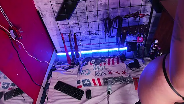 Snapshot of Charlotte_Bms7 chatting on 02-20-26, 03:25 Charlotte Bms7 online show from 02-20-26, 03:25