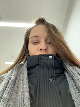 Snapshot of KishaMur chatting on 02-17-26, 04:43 KishaMur online show from 02-17-26, 04:43