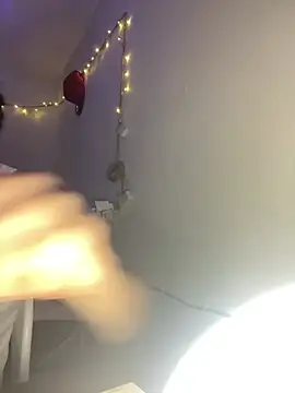 Maximuz1920 online show from 04-13-26, 03:32