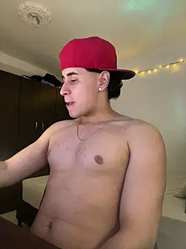 Maximuz1920 online show from 04-18-26, 05:43