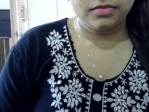 Cute Aliyaa online show from 04-05-26, 08:54