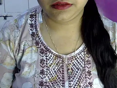Cute Aliyaa online show from 06-18-26, 01:27