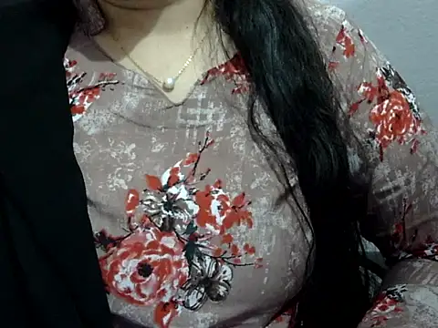 Cute Aliyaa online show from 03-08-26, 09:56