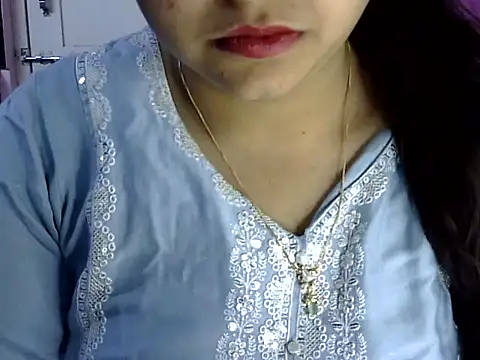 Cute Aliyaa online show from 06-04-26, 01:38