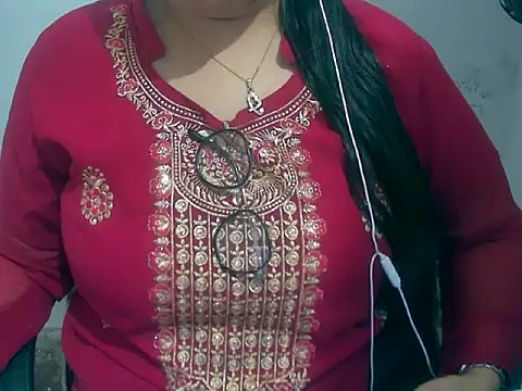 Cute Aliyaa online show from 03-13-26, 09:25