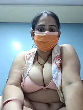 Snapshot of diyam4002 chatting on 02-11-26, 09:20 diyam4002 online show from 02-11-26, 09:20