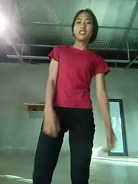 Snapshot of Hoa-tuylip chatting on 05-25-26, 10:14 Hoa-tuylip online show from 05-25-26, 10:14