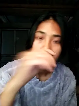 Hoa-tuylip online show from 02-18-26, 01:47