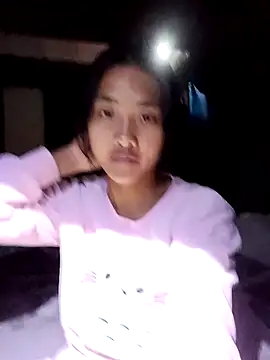 Hoa-tuylip online show from 03-05-26, 12:24