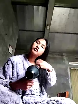 Hoa-tuylip online show from 02-23-26, 06:25