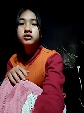 Hoa-tuylip online show from 02-24-26, 10:32