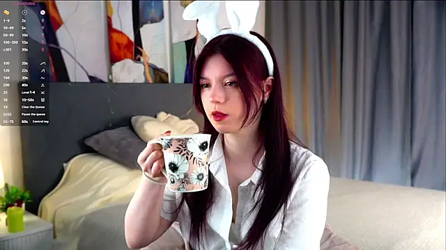 SelmaCarolfi online show from 04-09-26, 01:18