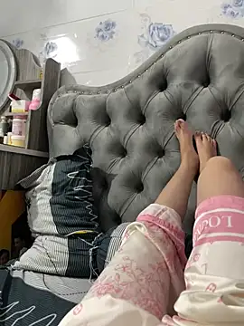 Phuonghot189 online show from 02-24-26, 04:30