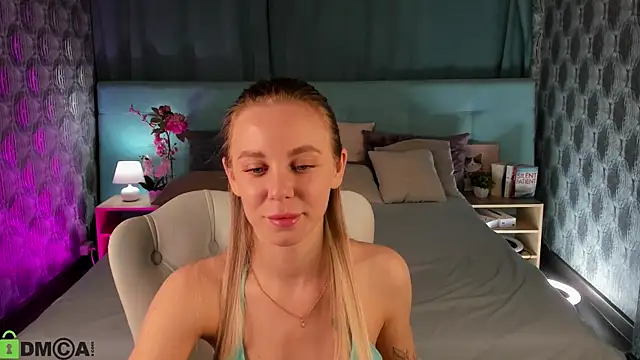 Tesssa Young online show from 04-04-26, 12:39