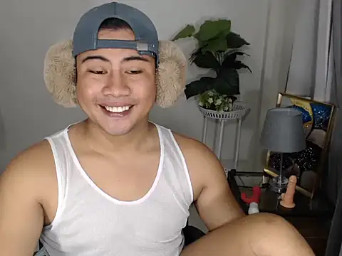 Snapshot of beraldick chatting on 02-16-26, 02:54 beraldick online show from 02-16-26, 02:54